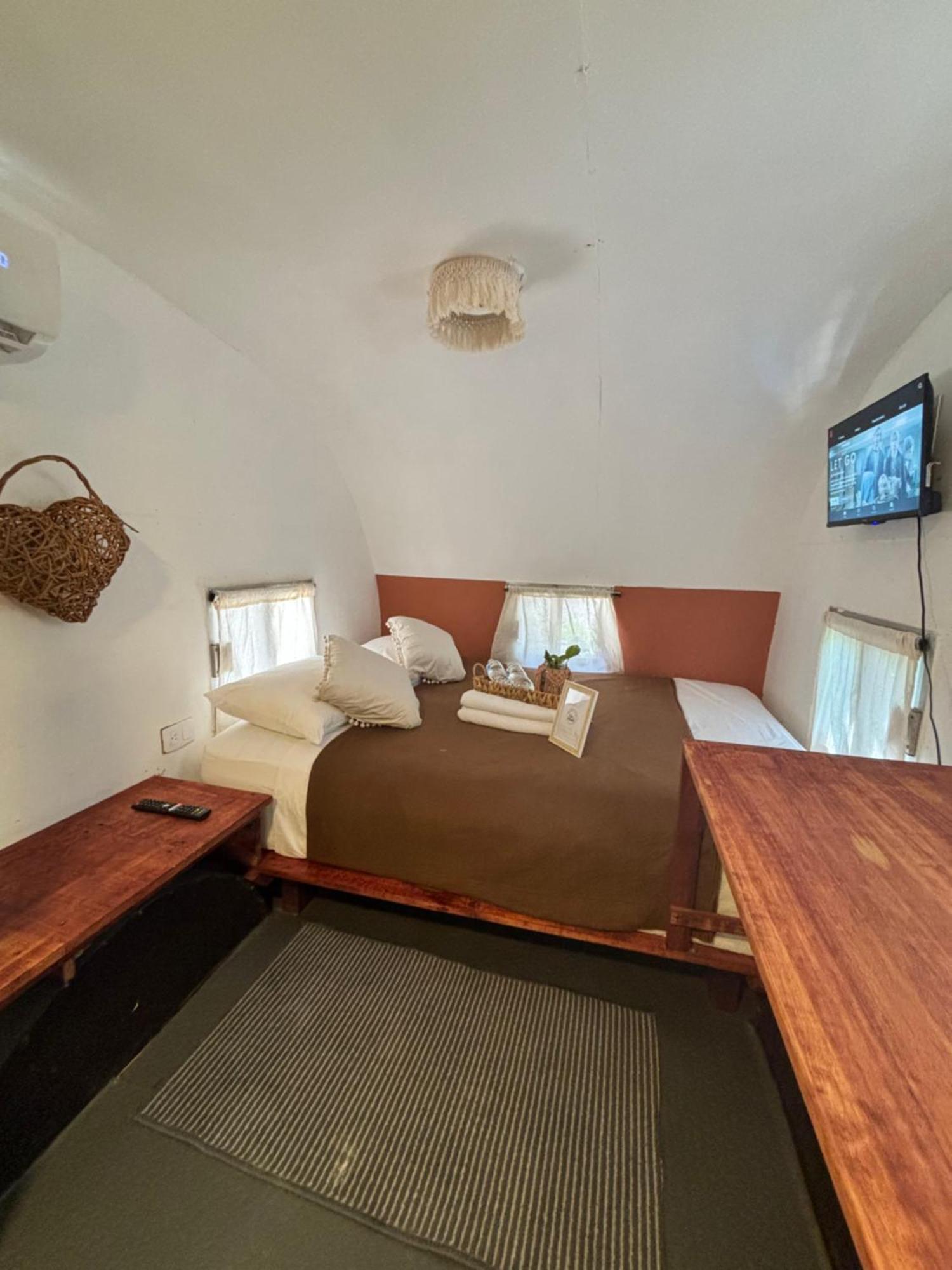 Momotoh Camper Hotel Ешпухил Екстериор снимка