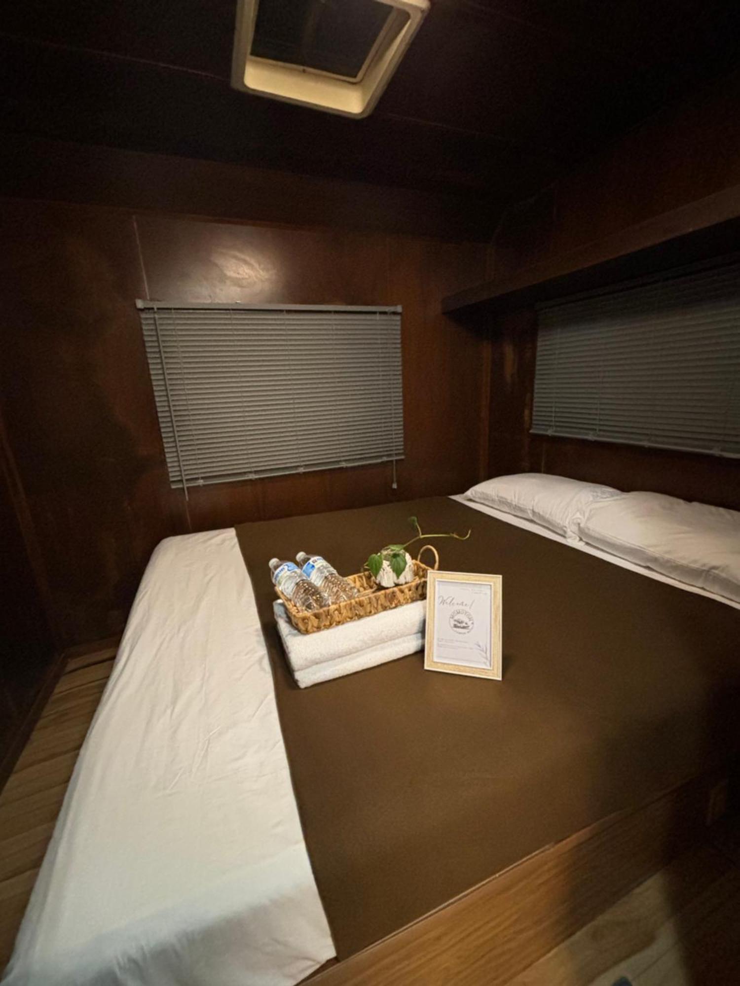 Momotoh Camper Hotel Ешпухил Екстериор снимка