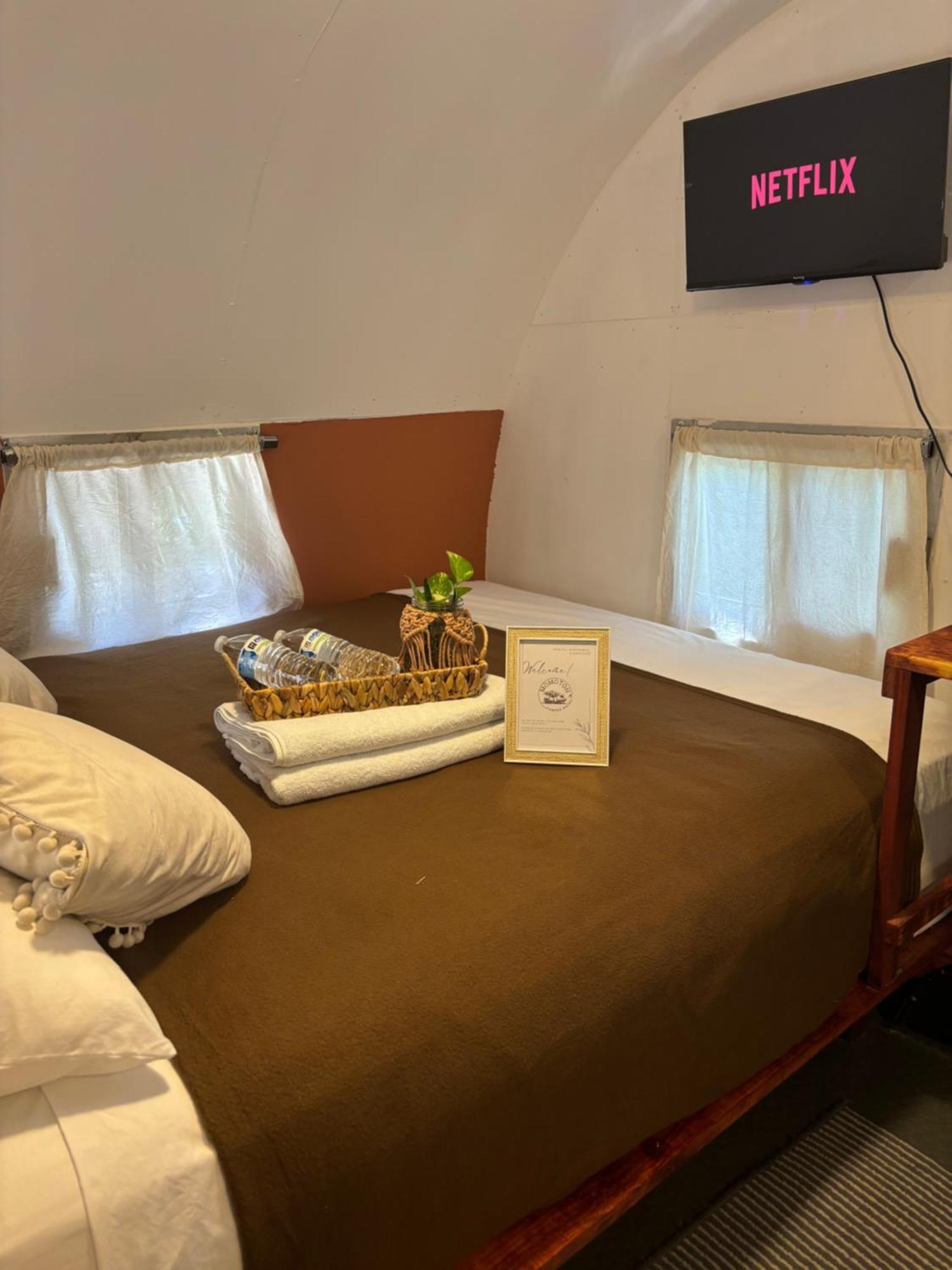 Momotoh Camper Hotel Ешпухил Екстериор снимка