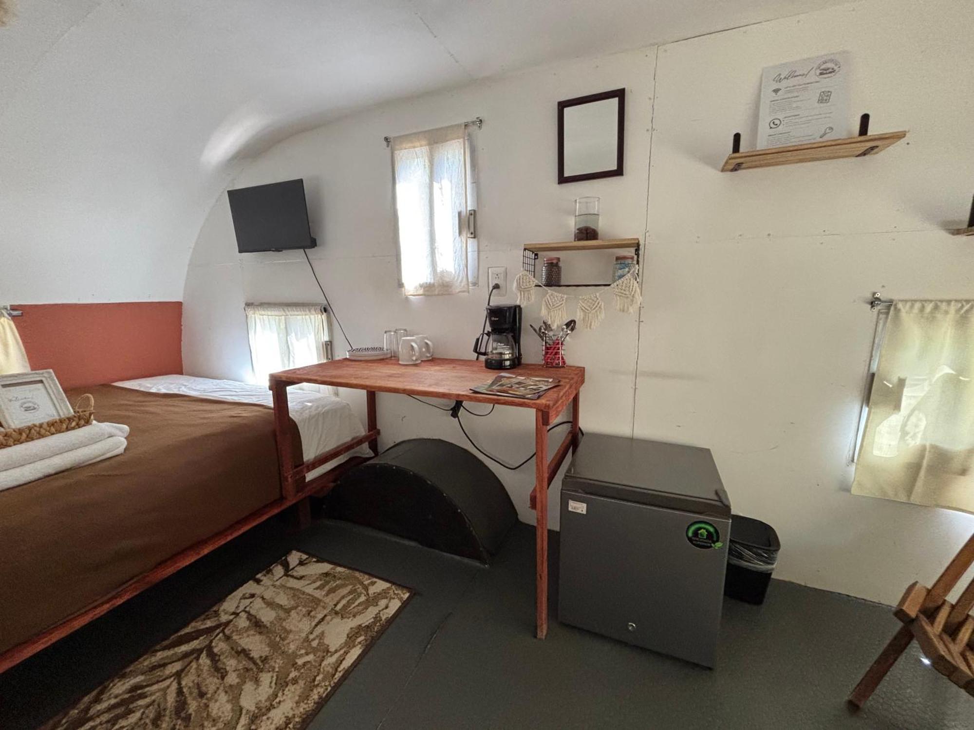 Momotoh Camper Hotel Ешпухил Екстериор снимка